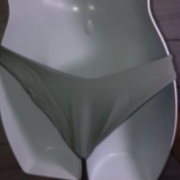 NEW! Shein 2 Piece Bikini-Size Small - Picture 7 of 8